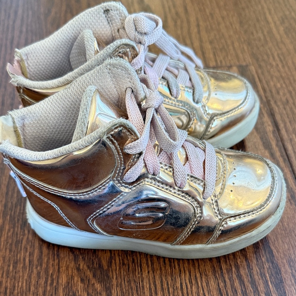 Skechers Kids Shimmering Gold Sneakers